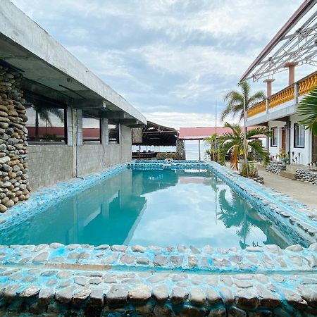 White Castle Beach Resort Iba Zambales Botolan Exterior foto