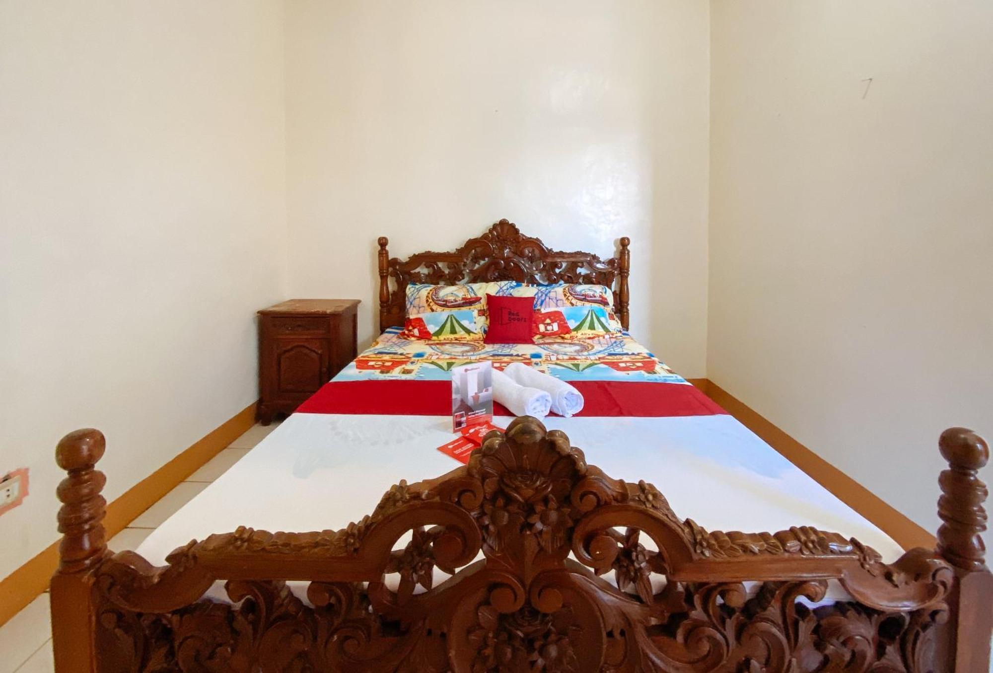 White Castle Beach Resort Iba Zambales Botolan Exterior foto