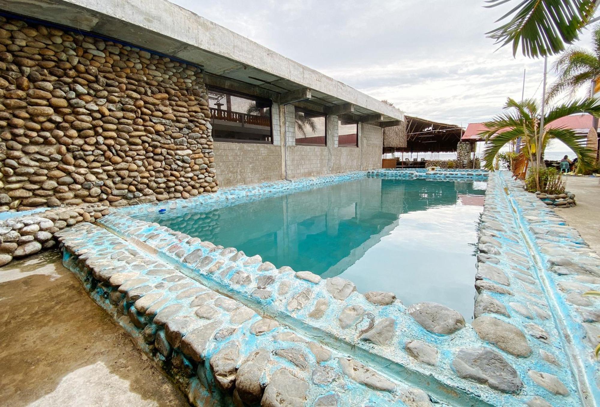 White Castle Beach Resort Iba Zambales Botolan Exterior foto